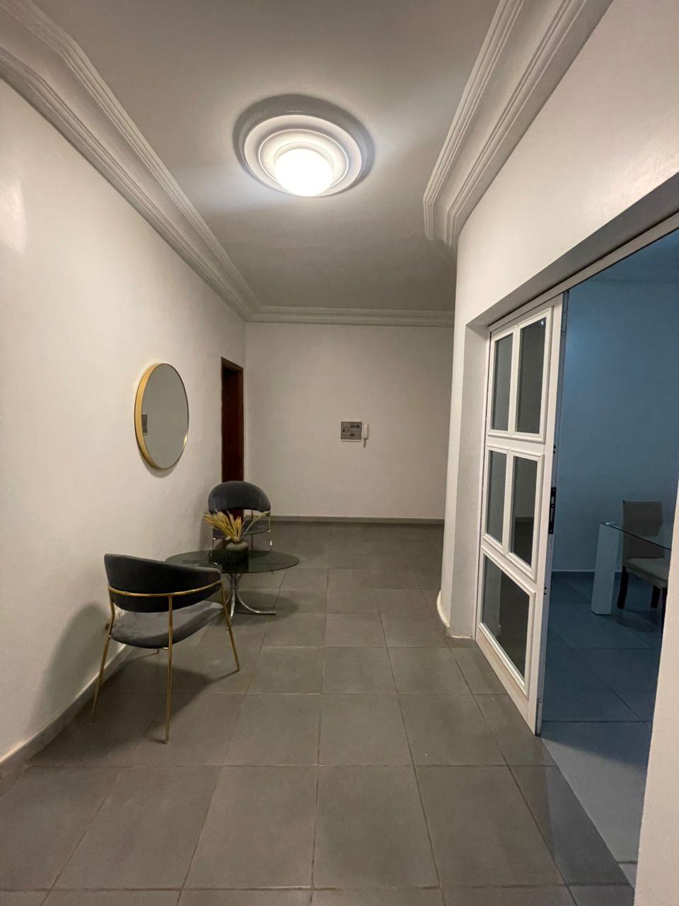 Living room of the Dieuppeul T3 apartment